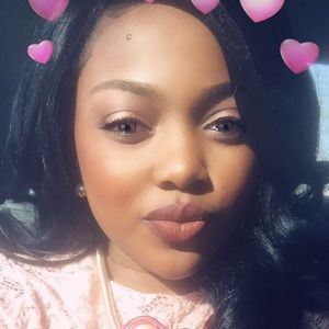 Meet your Posher, Brandy